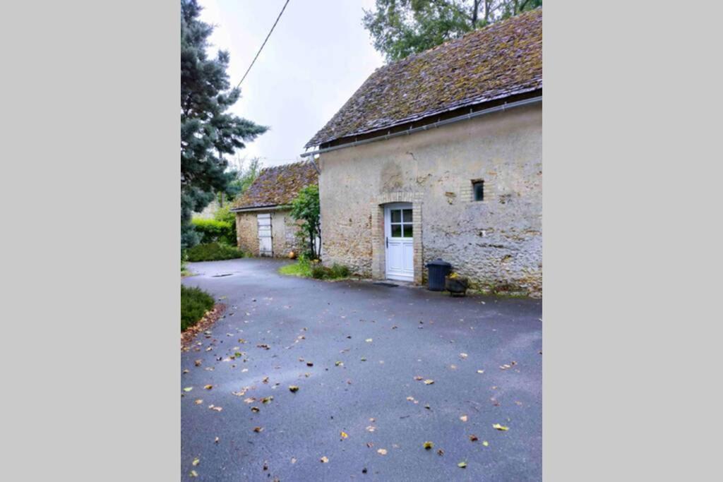 Studio Rêves de gamins proche du pôle Européen et circuit des 24h, Champagné Extérieur photo